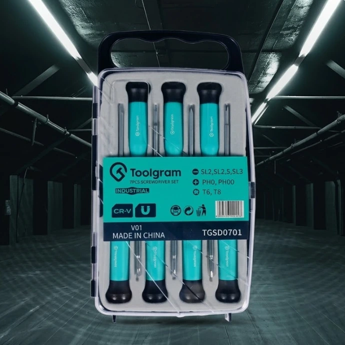 Seven piece precision screwdriver set for electronics and small component repairs